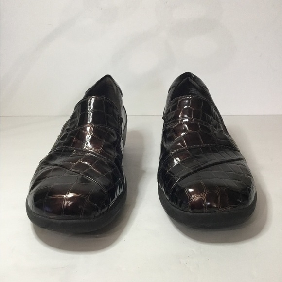 Clarks Bendables Women’s May Poppy Bronze Slip On Loafers Size 9 NWOB - Picture 2 of 8